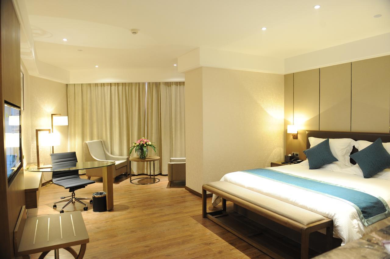 Atour X Hotel Shanghai Hongqiao Airport Konggang Road Exterior foto